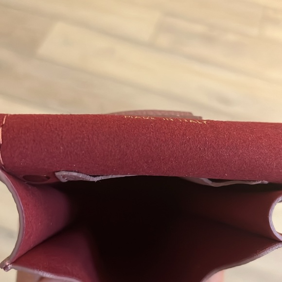 NWOT - Visona Small Shoulder Crossbody Mini Purse Phone Holder - Genuine Leather - Picture 3 of 4